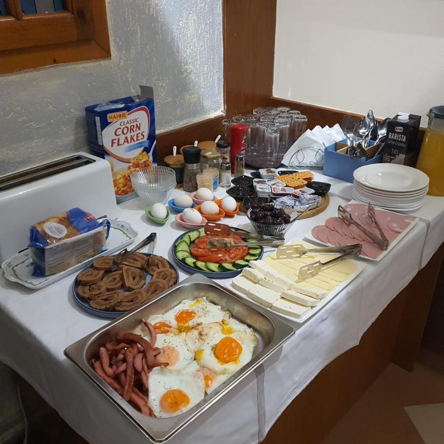 Quick Stop Hotel Tiran Dış mekan fotoğraf