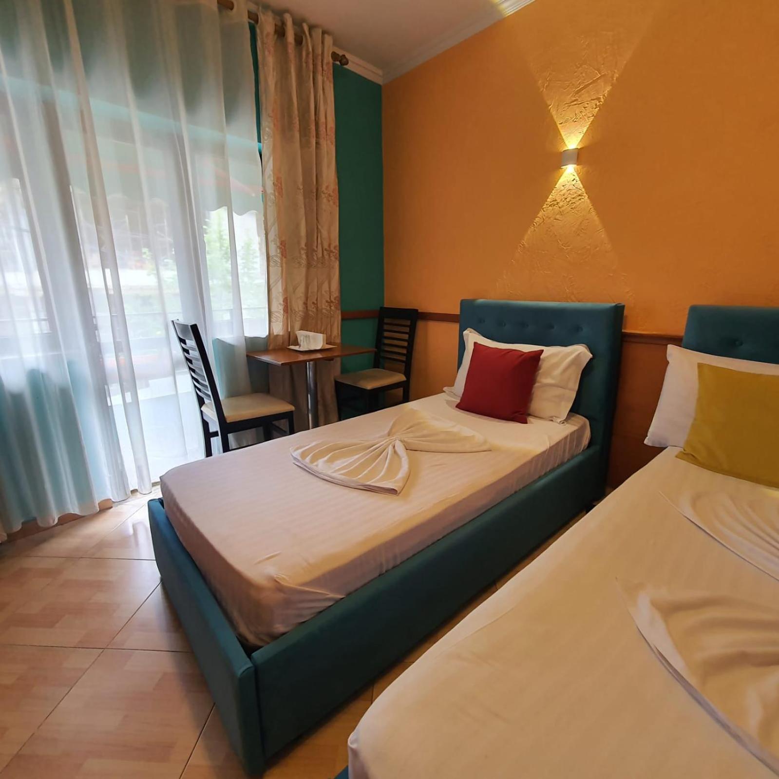 Quick Stop Hotel Tiran Dış mekan fotoğraf