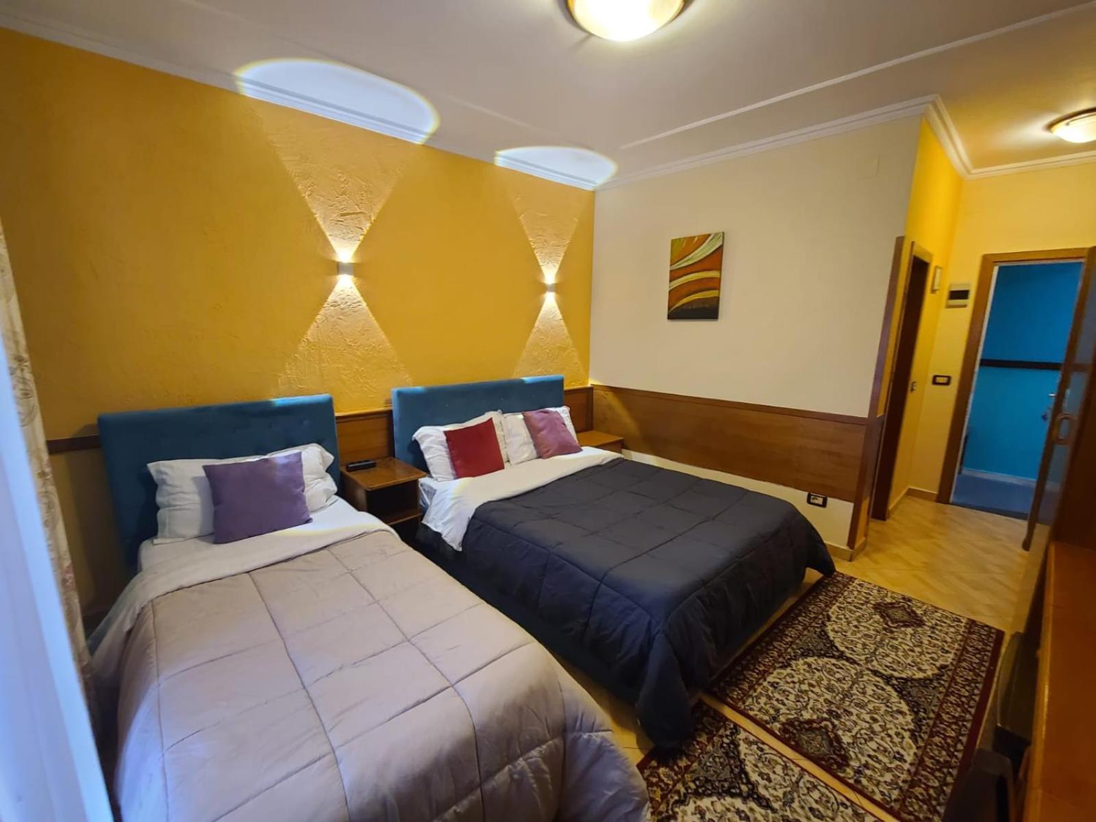 Quick Stop Hotel Tiran Dış mekan fotoğraf