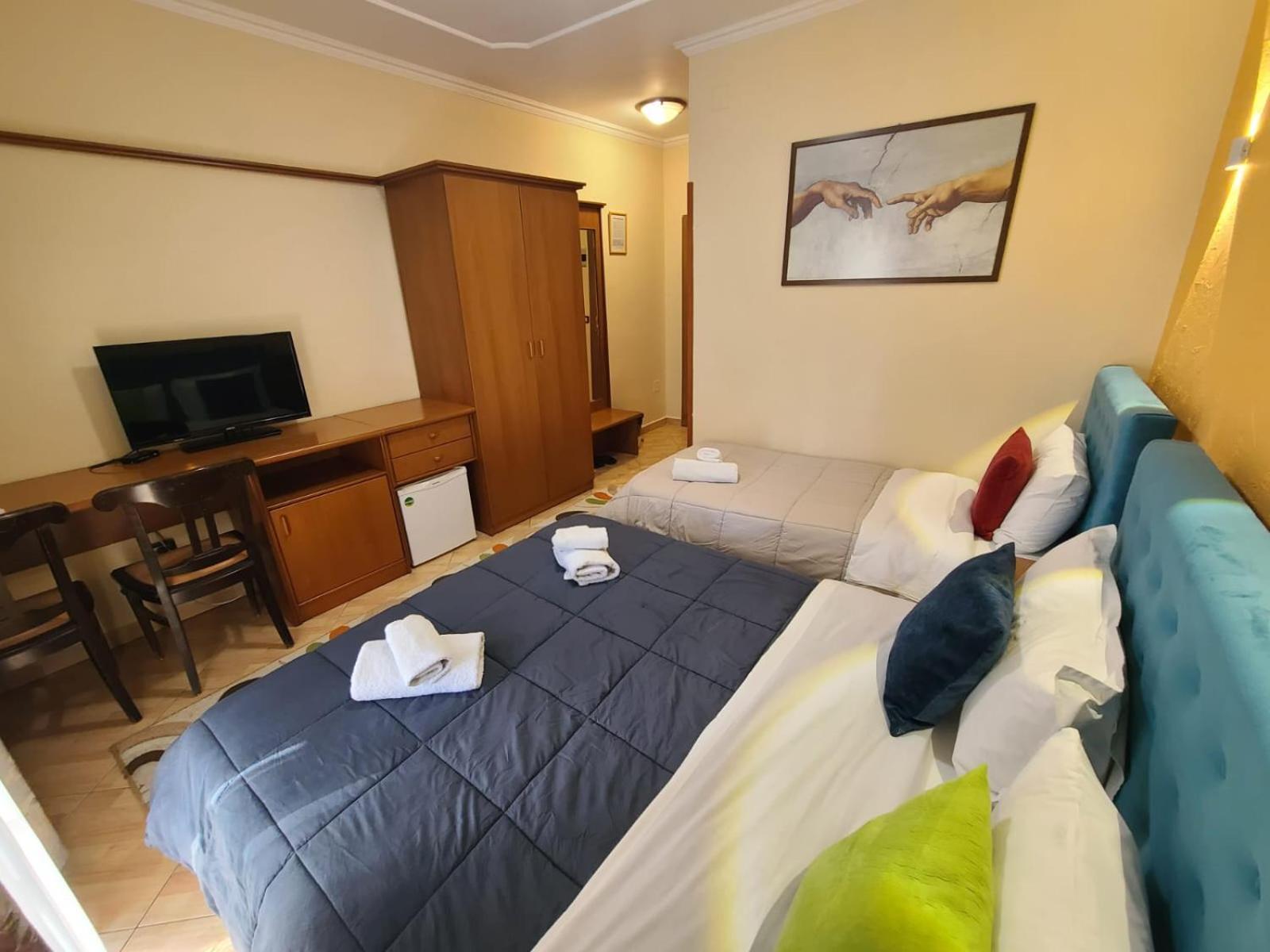 Quick Stop Hotel Tiran Dış mekan fotoğraf